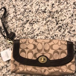 NWT Coach Wristlet